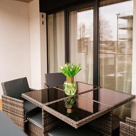 Turkusowy - Basen, Sauna, Klimatyzacja * Dziwnow